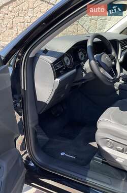 Volkswagen Touareg  2021