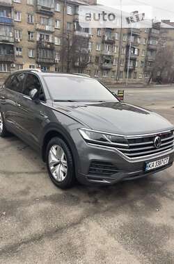 Volkswagen Touareg  2021