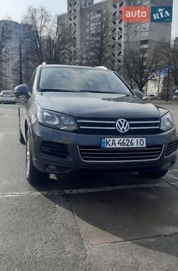 Volkswagen Touareg  2013