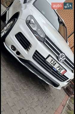 Volkswagen Touareg  2012