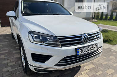 Volkswagen Touareg  2016
