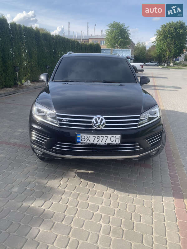 Volkswagen Touareg 2015 року в Хмельницьку