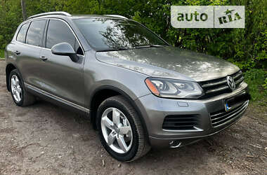 Volkswagen Touareg  2012