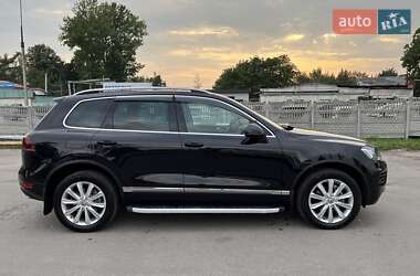 Volkswagen Touareg  2010