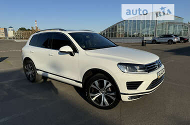 Volkswagen Touareg  2016