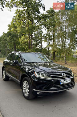 Volkswagen Touareg  2015