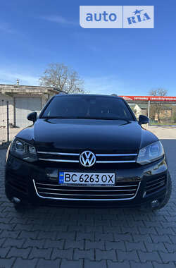 Volkswagen Touareg  2010
