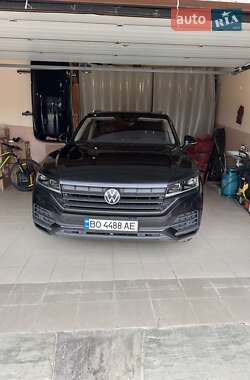 Volkswagen Touareg  2021