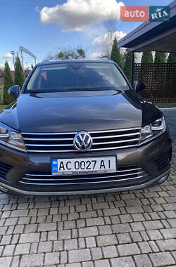Volkswagen Touareg  2015