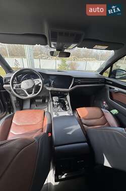 Volkswagen Touareg  2021