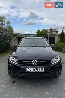 Volkswagen Touareg  2015