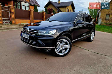 Volkswagen Touareg  2016