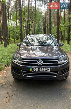 Volkswagen Touareg  2011