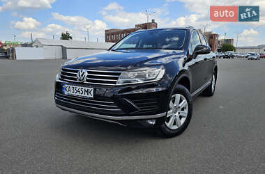 Volkswagen Touareg  2015