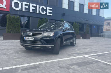 Volkswagen Touareg  2014
