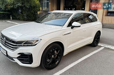 Volkswagen Touareg  2018