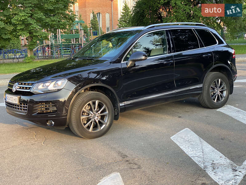 Volkswagen Touareg