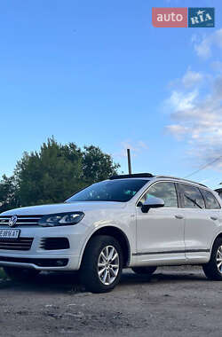 Volkswagen Touareg  2012