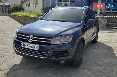 Volkswagen Touareg  2012