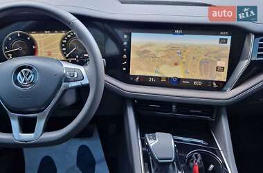 Volkswagen Touareg  2020