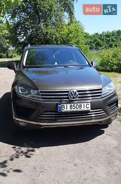 Volkswagen Touareg  2015
