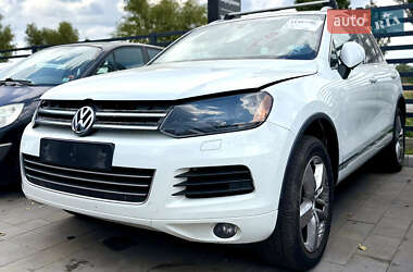 Volkswagen Touareg  2014