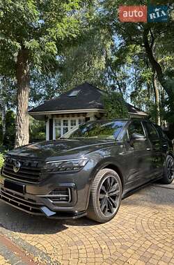 Volkswagen Touareg  2023