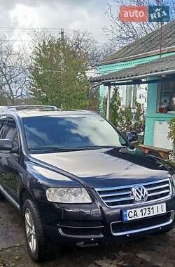 Volkswagen Touareg  2004