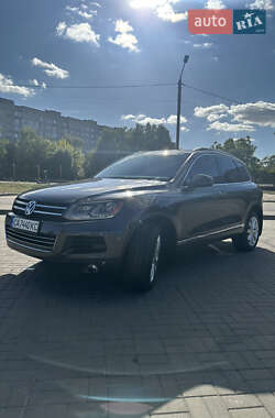 Volkswagen Touareg  2012