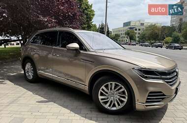 Volkswagen Touareg  2018