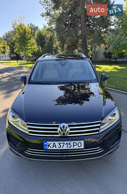 Volkswagen Touareg 2015