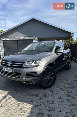 Volkswagen Touareg  2011