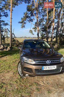 Volkswagen Touareg  2012