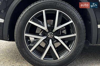 Volkswagen Touareg  2021