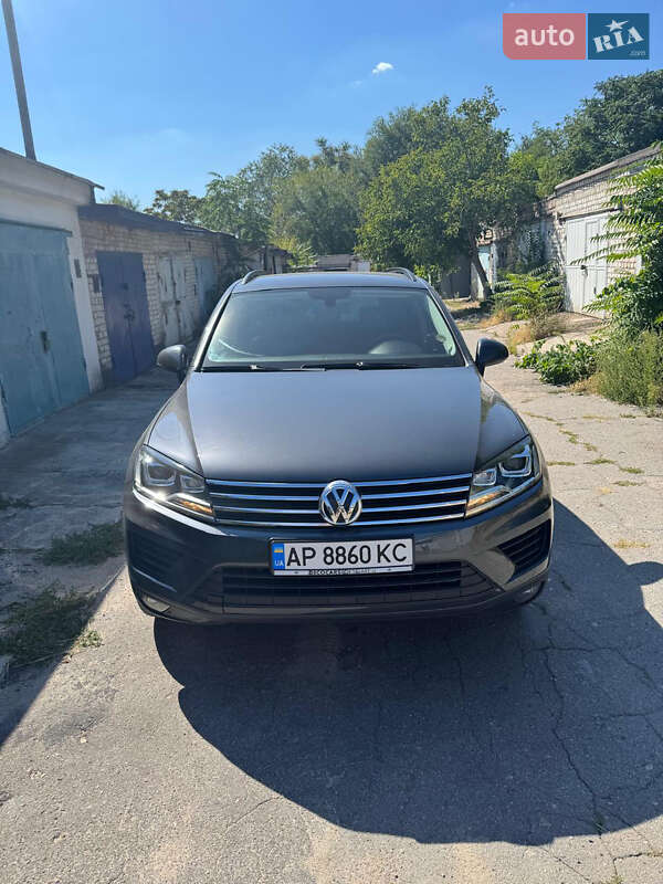 Volkswagen Touareg