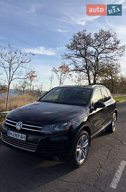 Volkswagen Touareg  2012