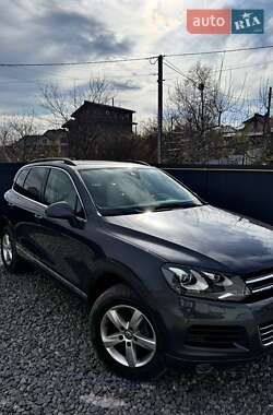 Volkswagen Touareg  2014