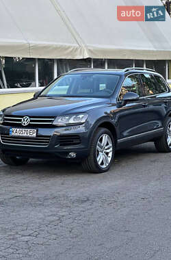 Volkswagen Touareg  2011