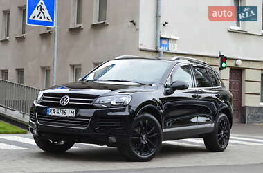 Volkswagen Touareg  2014