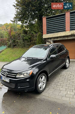 Volkswagen Touareg  2012