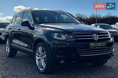 Volkswagen Touareg  2012