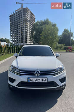 Volkswagen Touareg 2016