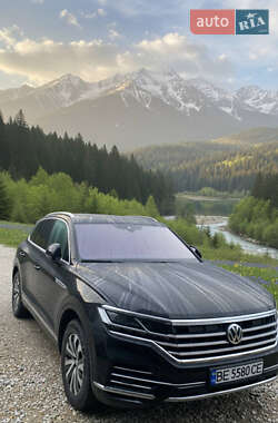 Volkswagen Touareg  2018