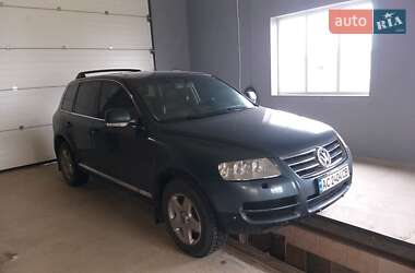 Volkswagen Touareg  2004