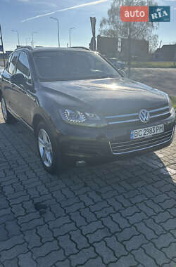 Volkswagen Touareg  2012