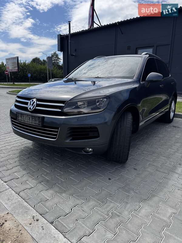Volkswagen Touareg