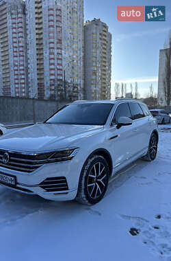 Volkswagen Touareg  2021