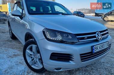 Volkswagen Touareg  2012