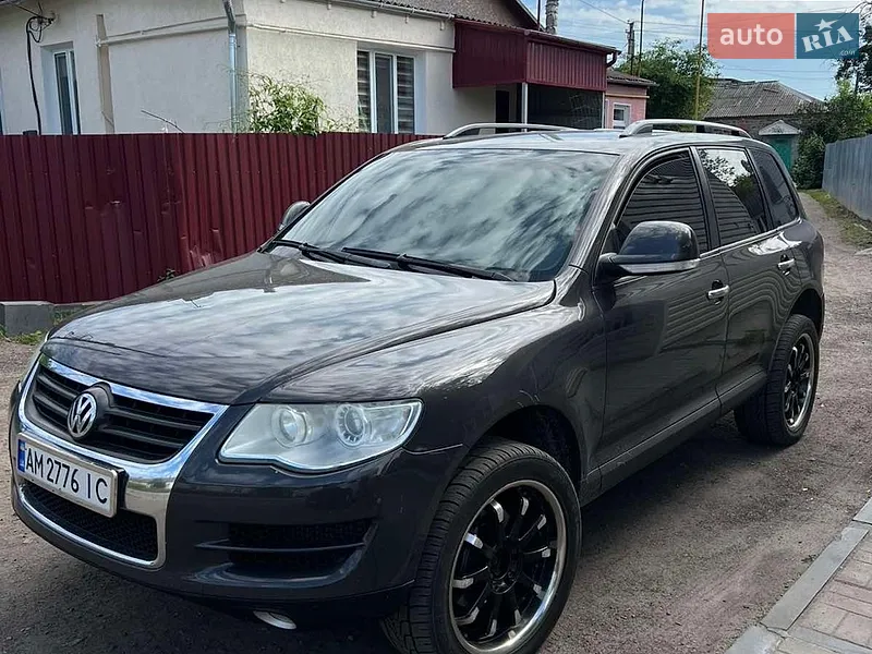Volkswagen Touareg