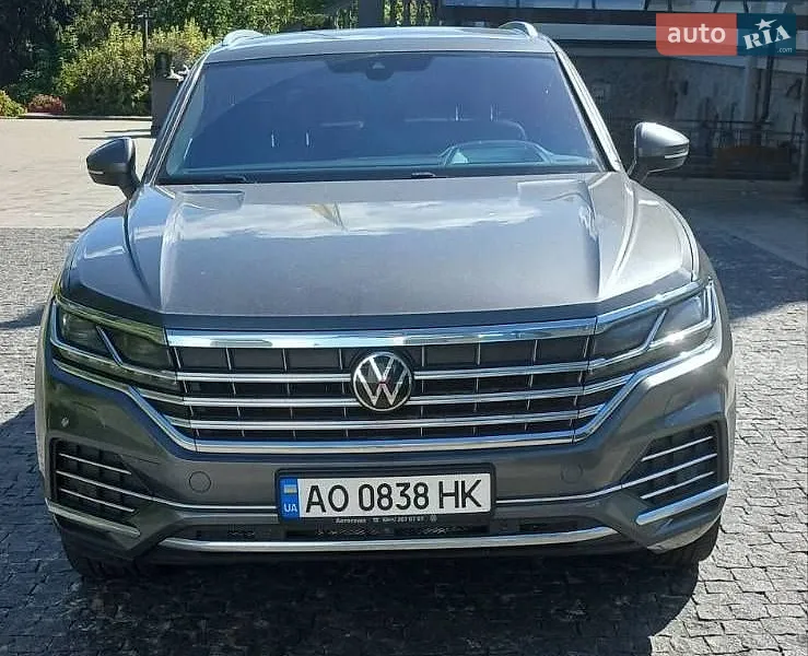 Volkswagen Touareg
